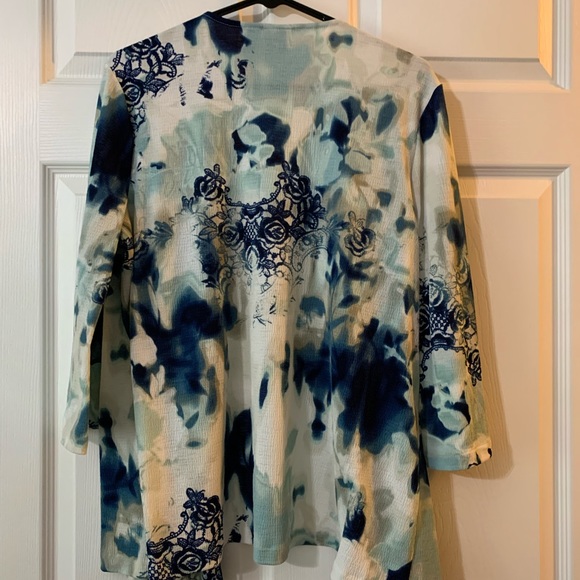 Easywear by Chico’s Lightweight Stretch Jacket - Picture 2 of 5